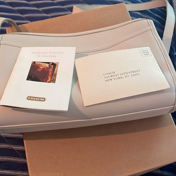 Vintage Coach Worth Bag, brand new with box. Bone colored leather - Picture 8 of 8